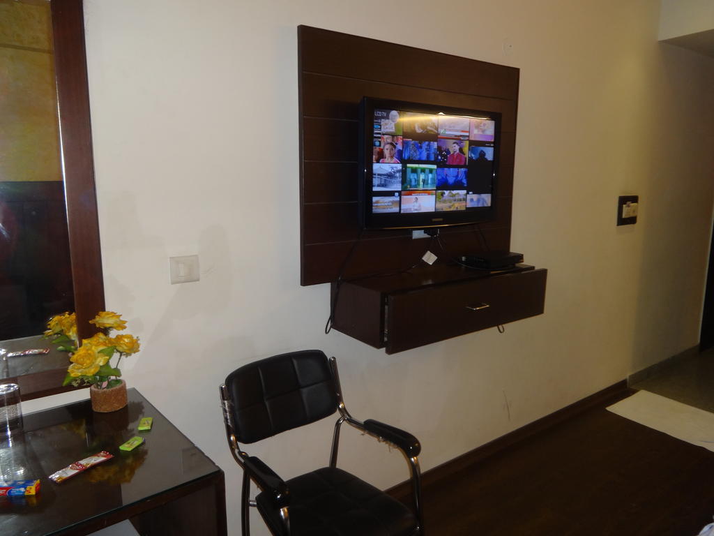 Sohana Palace New Delhi Phòng bức ảnh