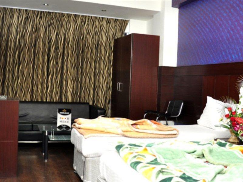 Sohana Palace New Delhi Ngoại thất bức ảnh