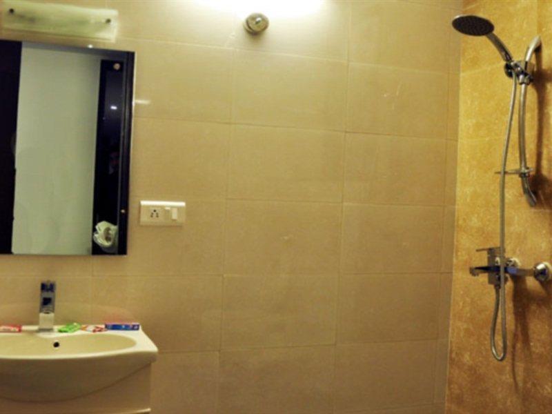 Sohana Palace New Delhi Ngoại thất bức ảnh